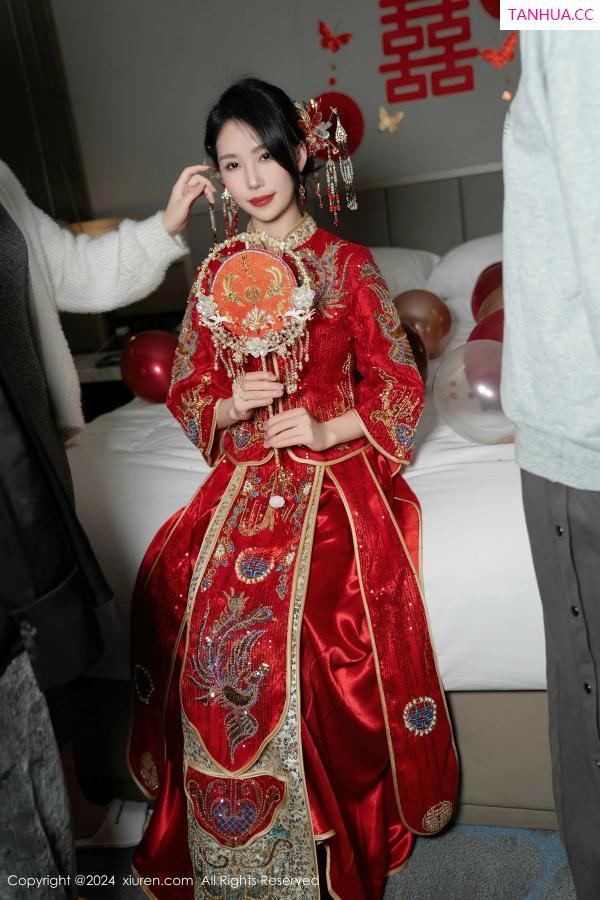陈若依 抖娘利世 [XiuRen]高清写真图 2024.04.11 No.8376 利世 美腿丝袜第27张图片